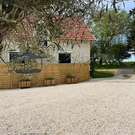 Le Relais, La Dormance, Le Bois Dormant Hotell Châteauvieux Exteriör bild