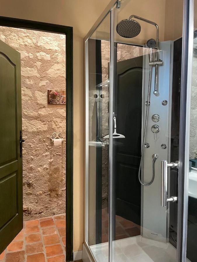 Le Relais, La Dormance, Le Bois Dormant Hotell Châteauvieux Exteriör bild