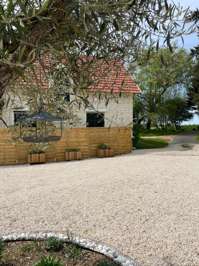 Le Relais, La Dormance, Le Bois Dormant Hotell Châteauvieux Exteriör bild