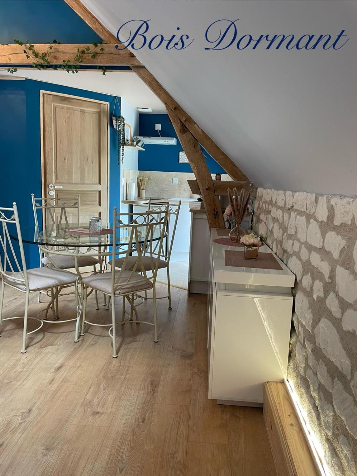Le Relais, La Dormance, Le Bois Dormant Hotell Châteauvieux Exteriör bild